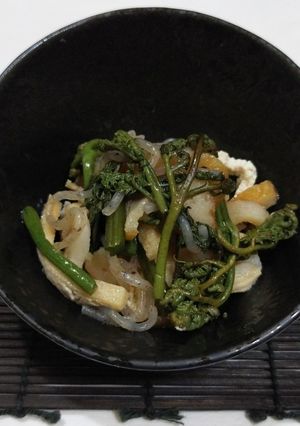 うちの味☆こっくりススム♬わらびの炒め煮-レシピのメイン写真