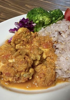 ヘルシー仕上げ⭐︎ヨーグルトチキンカレー-レシピのメイン写真