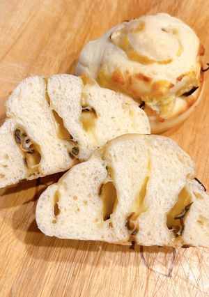 🧀てんちゃんの塩昆布チーズパン🍞-レシピのメイン写真