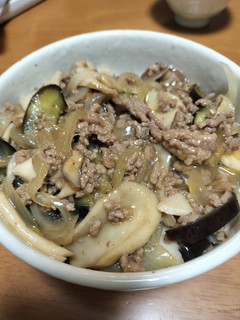 ミンチ肉の和風丼-レシピのメイン写真
