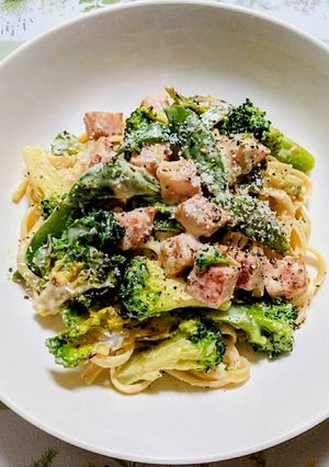 簡単ランチ!ブロッコリーと春野菜のパスタ-レシピのメイン写真