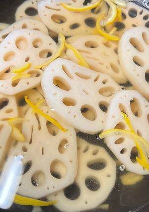 入れるだけ☆簡単酢れんこん-レシピのメイン写真