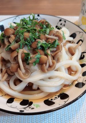 冷たいなめこおろしうどん-レシピのメイン写真