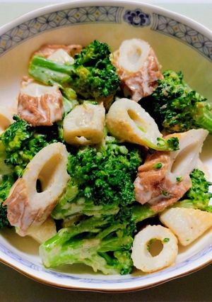 今日の夕飯！ブロッコリー竹輪ごまマヨポン-レシピのメイン写真