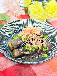 ジュースが溢れる丸ごと茄子の煮びたし🍆-レシピのメイン写真
