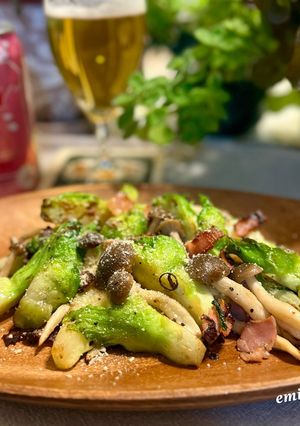 蕾菜とベーコンのペペロンチーノ風-レシピのメイン写真