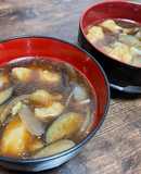 玉ねぎと茄子だけ簡単すいとん