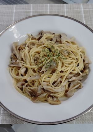 アサリと舞茸のパスタ-レシピのメイン写真