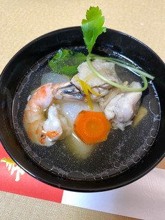 鶏もも肉の出汁雑煮-レシピのメイン写真