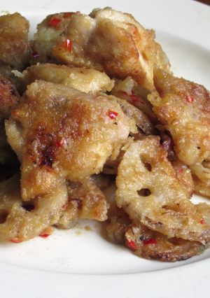 【 鶏もも肉と蓮根のピリ辛味噌炒め 〗-レシピのメイン写真