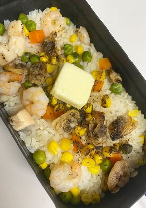 節約キャンプ飯!シーフードMIXピラフ-レシピのメイン写真