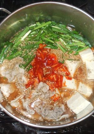 キムチ鍋♪簡単スープ豚肉豆腐-レシピのメイン写真