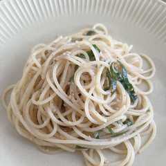 รูปของ 夏にぴったり！大葉とすりごまの冷製パスタ