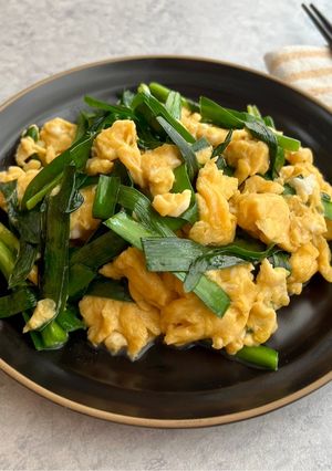 美味しさ格上げ!簡単ふわとろニラ玉炒め-レシピのメイン写真