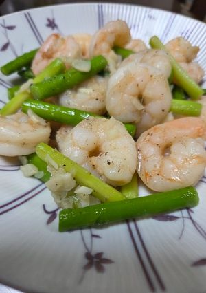 冷凍エビとアスパラの酒蒸し風炒め-レシピのメイン写真