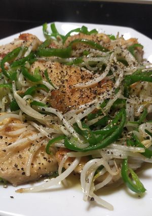 鶏むね肉とピーマンの塩ダレ炒め-レシピのメイン写真
