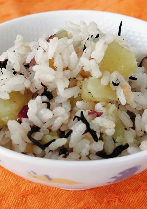 さつまいもとひじきのご飯(離乳食完了期)-レシピのメイン写真
