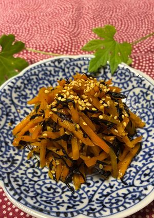 すぐでき⭐︎人参とひじきのキンピラ🥕-レシピのメイン写真