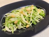 水菜のサラダ★玄米甘酒と桃のドレッシング