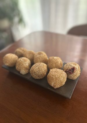 米粉と白玉粉 胡麻団子-レシピのメイン写真