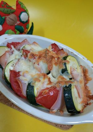 ズッキーニとトマトの重ね焼き　-レシピのメイン写真