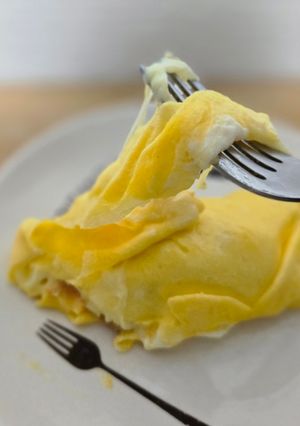 とろっとろのチーズ明太オムレツ-レシピのメイン写真