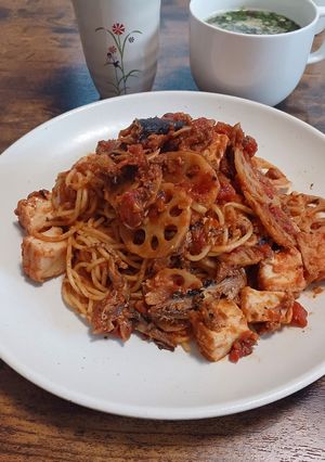 麻婆トマトペースト厚揚げ蓮根鰯パスタ-レシピのメイン写真