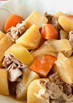 レンジの蒸し効果でほくほく肉じゃが-レシピのメイン写真