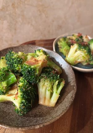 30秒で作れるブロッコリーの鰹節ぽん酢-レシピのメイン写真