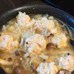 รูปของ 鶏ひき肉の肉団子スープ