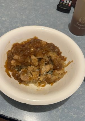 シソ薫る鶏もも玉ねぎ餡かけ丼-レシピのメイン写真