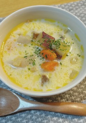 コク旨!さつま芋と根菜のミルクスープ-レシピのメイン写真