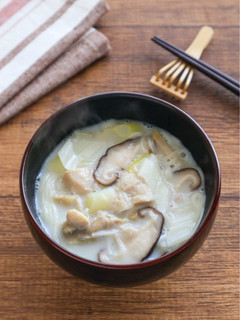 そうめん入り♪鶏肉と長ねぎのミルクスープ-レシピのメイン写真