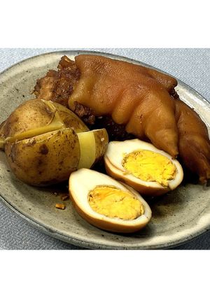 とん足の甘辛煮★動画あり★-レシピのメイン写真
