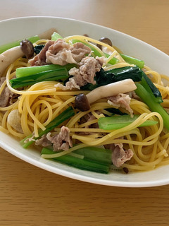 【ワンパン】豚肉と小松菜のパスタ-レシピのメイン写真
