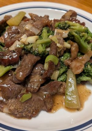 牛肉とブロッコリーのオイスター炒め！-レシピのメイン写真