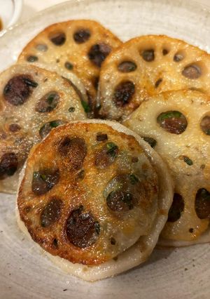 れんこんニラ餃子🥟美味しすぎ〜☆-レシピのメイン写真