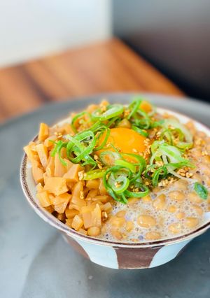 コクうまメンマ納豆丼-レシピのメイン写真