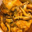 手羽元の濃厚チョコデミ煮込み