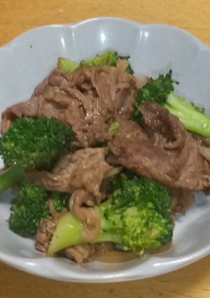 牛肉とブロッコリーのオイスターソース炒め-レシピのメイン写真