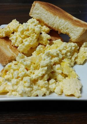 ヨーグルト風味ホットサンド-レシピのメイン写真
