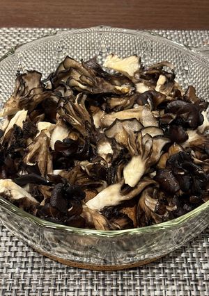 黒舞茸のバター焼き-レシピのメイン写真