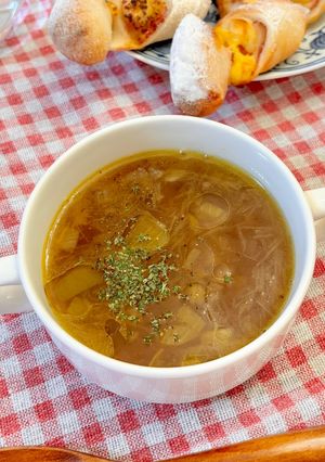 飴色玉ねぎのオニオンスープ-レシピのメイン写真