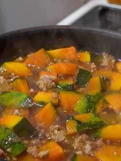 かぼちゃとひき肉の生姜煮こみ-レシピのメイン写真