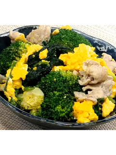 ほうれん草とブロッコリーの豚肉炒め★動画-レシピのメイン写真