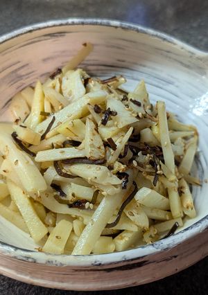 余った筍使い切り！筍の塩昆布炒め-レシピのメイン写真