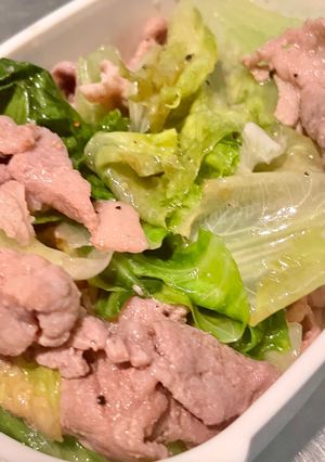 簡単早いレタス大量消費⭐︎豚肉塩レタス炒め-レシピのメイン写真