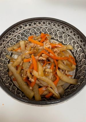 2歳が食べた！根菜きんぴら&ひきにく-レシピのメイン写真