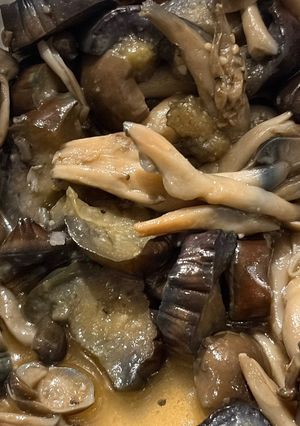 茄子としめじのオイスターソース炒め-レシピのメイン写真