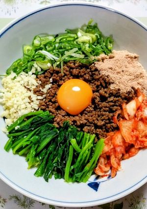 簡単ランチ！挽き肉と法蓮草の台湾まぜ素麵-レシピのメイン写真